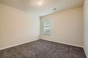 1406 Lake City Ln, Houston, TX 77047 - Photo 21