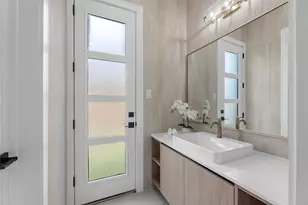 963 W 41st St, Houston, TX 77018 - Photo 23