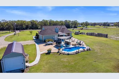 12065 Fm 1696 Road, Bedias, TX 77831 - Photo 27