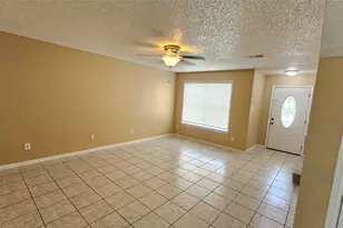 7704 Sign St, Houston, TX 77489 - Photo 3