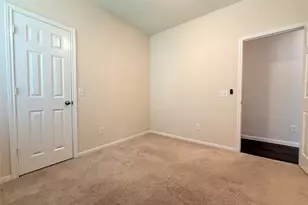 10233 Cleartide Ln, Houston, TX 77034 - Photo 15