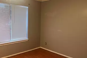 10924 Village Bend Ln, Houston, TX 77072 - Photo 9