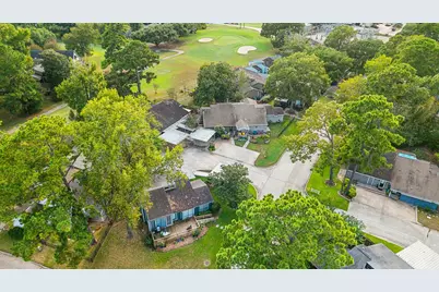 53 April Village, Conroe, TX 77356 - Photo 31