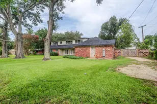 5103 Donna Lynn Ct, Houston, TX 77092 - Photo 31