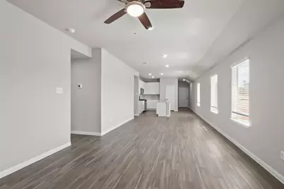 13769 Sunshine Peak Drive, Willis, TX 77318 - Photo 5
