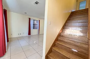 8631 Mapletwist St, Houston, TX 77083 - Photo 15