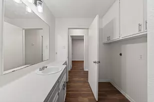 506 Oklahoma Ave, Bacliff, TX 77518 - Photo 17