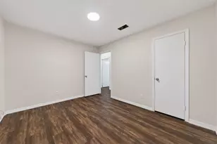 506 Oklahoma Ave, Bacliff, TX 77518 - Photo 15