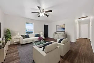 506 Oklahoma Ave, Bacliff, TX 77518 - Photo 5