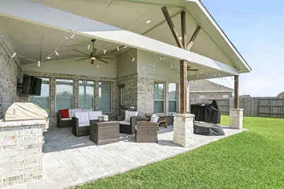 9606 Pleasant Way, Baytown, TX 77523 - Photo 45
