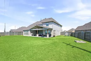 9606 Pleasant Way, Baytown, TX 77523 - Photo 41