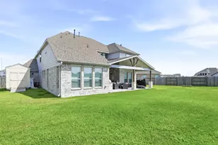 9606 Pleasant Way, Baytown, TX 77523 - Photo 39