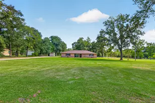 68 White Oak Dr, New Caney, TX 77357 - Photo 5
