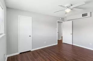 932 7th Ave N, Texas City, TX 77590 - Photo 3