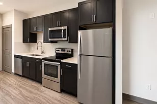 1111 N Durham Dr, Houston, TX 77008 - Photo 9