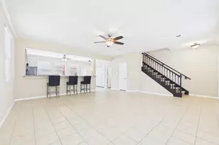 2015 Kemah Village Dr, Kemah, TX 77565 - Photo 3