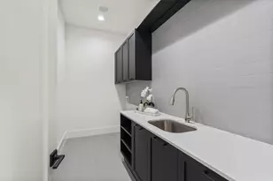 963 W 41st St, Houston, TX 77018 - Photo 31