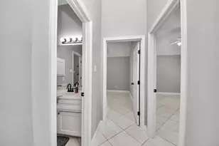 2802 Creek Bend Dr, Friendswood, TX 77546 - Photo 31