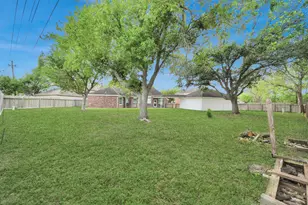 2802 Creek Bend Dr, Friendswood, TX 77546 - Photo 41