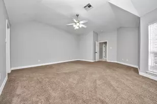 2802 Creek Bend Dr, Friendswood, TX 77546 - Photo 31