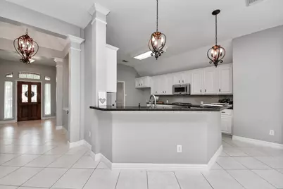 2802 Creek Bend Drive, Friendswood, TX 77546 - Photo 3