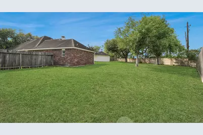 2802 Creek Bend Drive, Friendswood, TX 77546 - Photo 47