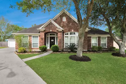 2802 Creek Bend Drive, Friendswood, TX 77546 - Photo 1