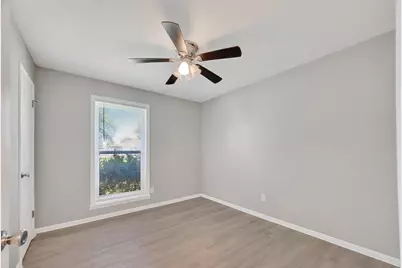 12114 Ryewater Drive, Houston, TX 77089 - Photo 13