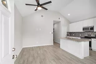 16706 E Hammon, Montgomery, TX 77316 - Photo 3