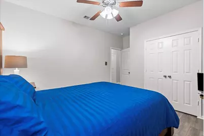 6652 Hawkins Hill Lane, Dickinson, TX 77539 - Photo 29