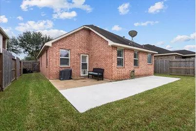 6652 Hawkins Hill Lane, Dickinson, TX 77539 - Photo 37