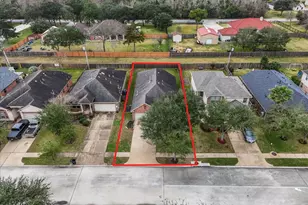 6652 Hawkins Hill Ln, Dickinson, TX 77539 - Photo 5