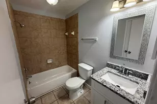 10028 Ridgecoral Dr, Houston, TX 77038 - Photo 9