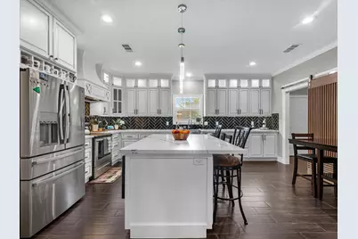 528 Draylon Drive, Conroe, TX 77303 - Photo 9