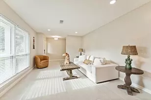 11314 Hillcroft Ave, Houston, TX 77035 - Photo 7