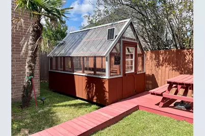 6710 Creek Village Drive, Katy, TX 77449 - Photo 47