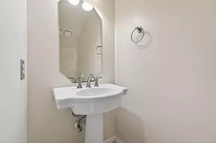 6710 Creek Village Dr, Katy, TX 77449 - Photo 23