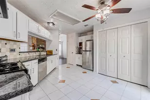 3518 Pecan Point Dr, Sugar Land, TX 77478 - Photo 15