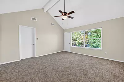 813 Lakeview Drive, Sugar Land, TX 77498 - Photo 31