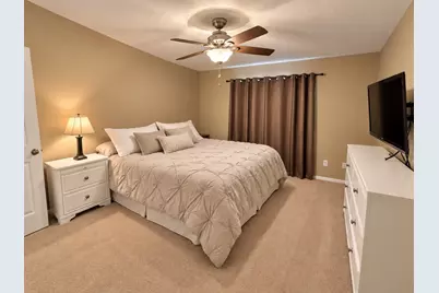 307 Standing Oaks Lane, Sealy, TX 77474 - Photo 13
