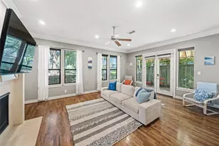 1129 Sherwood Run, Houston, TX 77043 - Photo 11