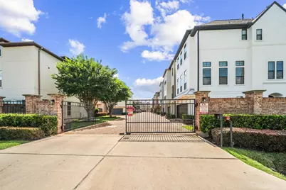 1129 Sherwood Run, Houston, TX 77043 - Photo 1