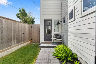 6211 Brighton Oaks Lane, Houston, TX 77008 - Photo 27