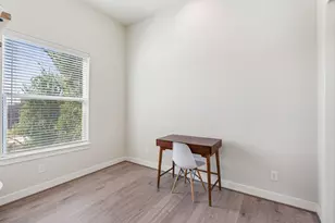 6211 Brighton Oaks Ln, Houston, TX 77008 - Photo 21