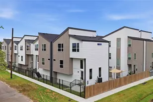 2953 Delafield St, Houston, TX 77023 - Photo 5