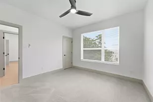 2953 Delafield St, Houston, TX 77023 - Photo 31