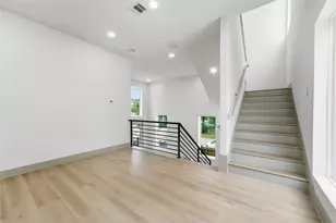 2953 Delafield St, Houston, TX 77023 - Photo 19