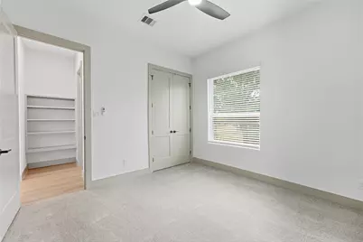 2953 Delafield Street, Houston, TX 77023 - Photo 35