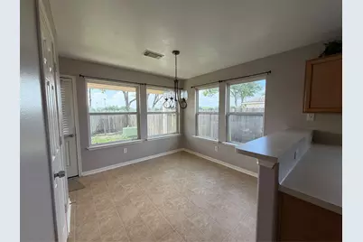 13607 Padgett Drive, Sugar Land, TX 77498 - Photo 5