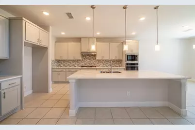 4706 Llano Loop, Sugar Land, TX 77479 - Photo 9